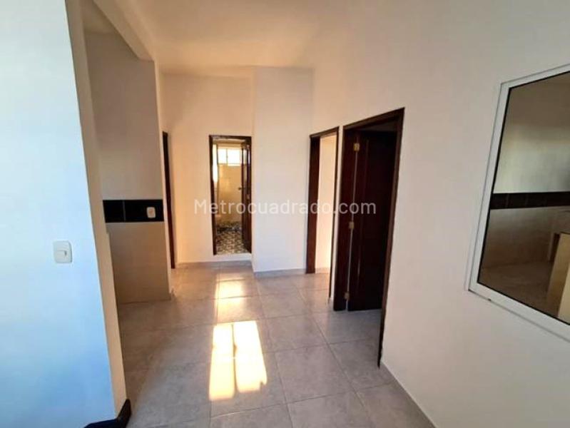 Casa en Arriendo, Alarcon, Bucaramanga - Widok 4