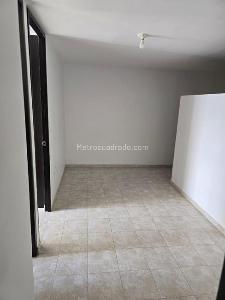 Apartamento de 2 alcobas en venta en Girardot, Bucaramanga, 43 m² · foto 2 de 19