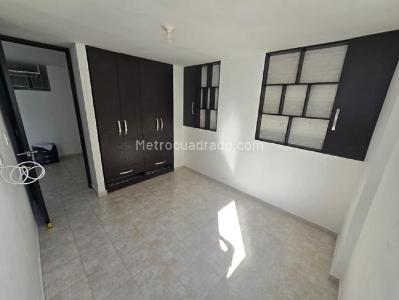 Apartamento de 2 alcobas en venta en Girardot, Bucaramanga, 43 m² · foto 11 de 19
