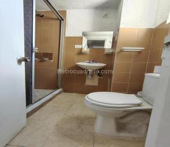 Casa de 4 alcobas en venta en El Tejar, Bucaramanga, 102 m² · foto 7 de 18
