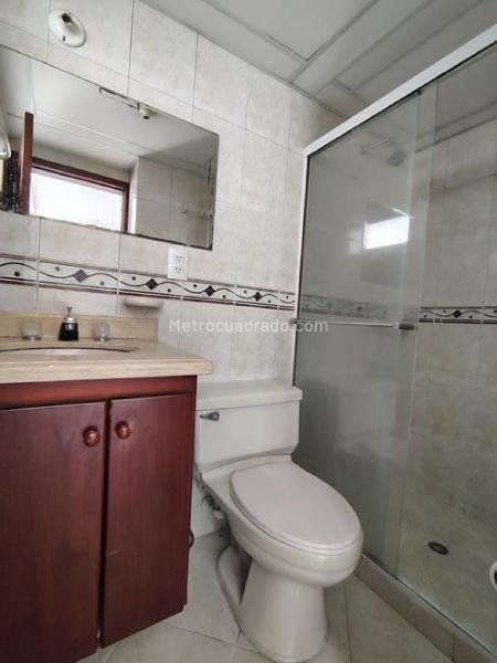 Apartamento en Arriendo, Sotomayor, Bucaramanga - Więcej