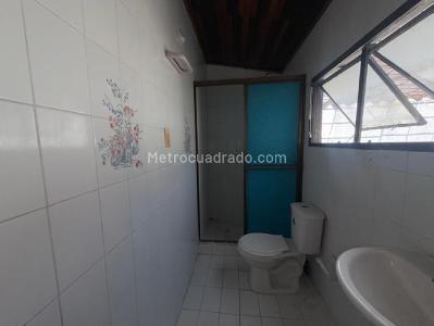 Casa de 3 alcobas en venta en Villa España, Floridablanca, 109 m² · foto 8 de 19