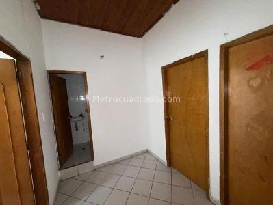 Casa de 3 alcobas en venta en Villa España, Floridablanca, 109 m² · foto 10 de 19
