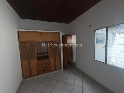 Casa de 3 alcobas en venta en Villa España, Floridablanca, 109 m² · foto 11 de 19
