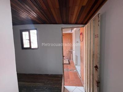 Casa de 3 alcobas en venta en Villa España, Floridablanca, 109 m² · foto 15 de 19