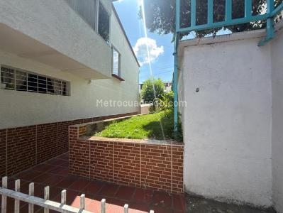 Casa de 3 alcobas en venta en Villa España, Floridablanca, 109 m² · foto 19 de 19