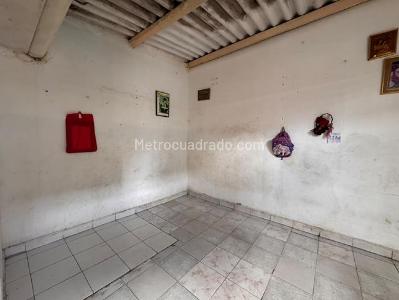 Casa de 5 alcobas en venta en San Rafael, Bucaramanga, 133 m² · foto 3 de 18