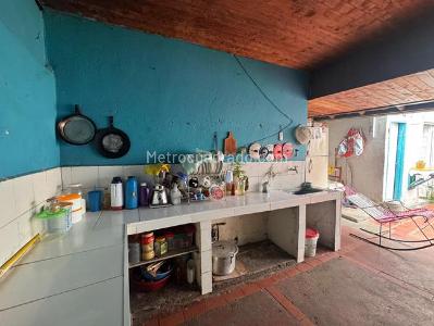 Casa de 5 alcobas en venta en San Rafael, Bucaramanga, 133 m² · foto 4 de 18