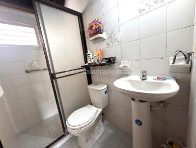 Casa de 4 alcobas en venta en El Tejar, Bucaramanga, 96 m² · foto 7 de 20