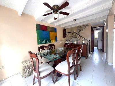 Casa de 4 alcobas en venta en El Tejar, Bucaramanga, 96 m² · foto 3 de 20