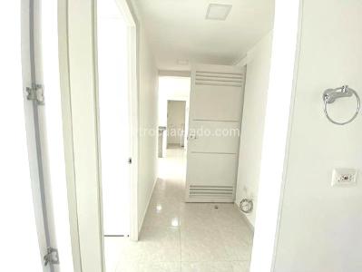 Apartamento de 3 alcobas en venta en Modelo, Bucaramanga, 63 m² · foto 3 de 12