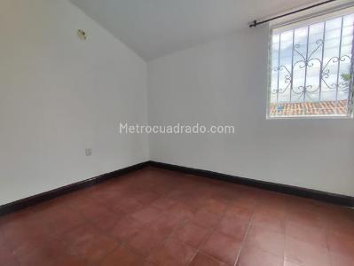 Casa de 3 alcobas en arriendo en Molinos Altos, Floridablanca, 100 m² · foto 12 de 14