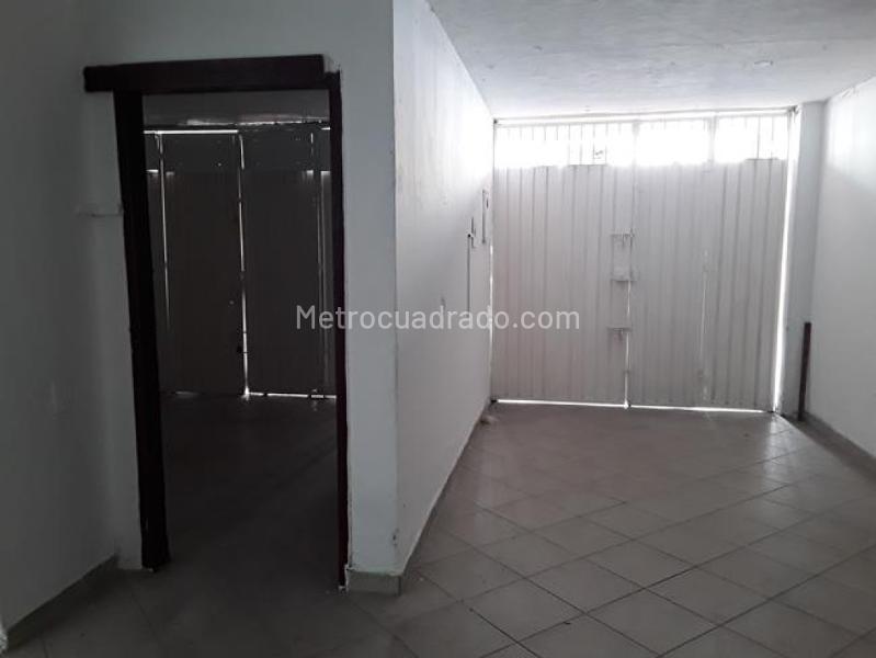 Casa – Bucaramanga, Candiles, Comuna La Concordia - Más