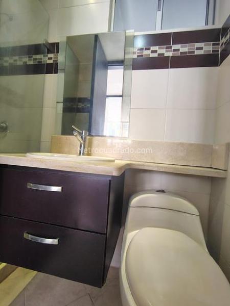Piso – Bucaramanga, Altos del Jardín, Comuna Cabecera del Llano - Más