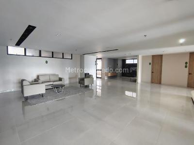 Apartamento de 3 alcobas en arriendo en Floridablanca, Floridablanca, 89 m² · foto 2 de 20