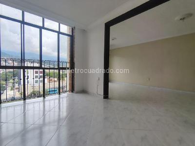 Apartamento de 3 alcobas en arriendo en Cañaveral Campestre I, Floridablanca, 92 m² · foto 2 de 19
