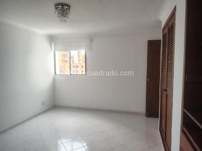 Apartamento de 3 alcobas en arriendo en Pan De Azucar, Bucaramanga, 120 m² · foto 12 de 18