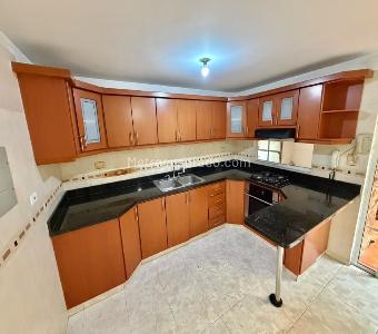Casa de 3 alcobas en venta en Cañaveral, Floridablanca, 148 m² · foto 6 de 20