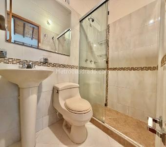 Casa de 3 alcobas en venta en Cañaveral, Floridablanca, 148 m² · foto 10 de 20