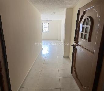 Apartamento de 2 alcobas en venta en La Aurora, Bucaramanga, 66 m² · foto 2 de 11