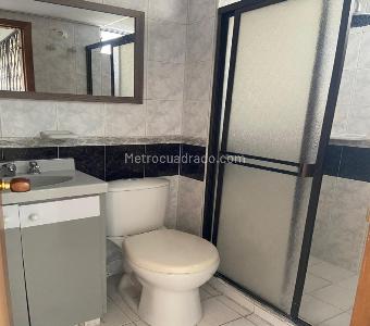 Apartamento de 2 alcobas en venta en La Aurora, Bucaramanga, 66 m² · foto 7 de 11