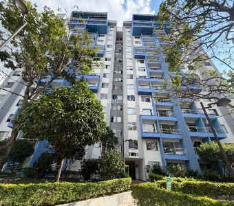 Apartamento de 3 alcobas en venta en Valle De Rio Frio, Floridablanca, 92 m² · foto 2 de 14