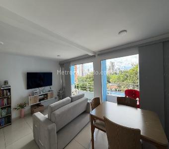 Apartamento de 3 alcobas en venta en Valle De Rio Frio, Floridablanca, 92 m² · foto 4 de 14