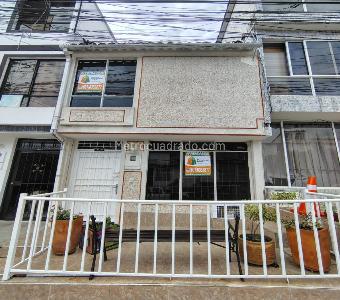 Casa de 4 alcobas en arriendo en Fatima, Floridablanca, 78 m² · foto 2 de 13
