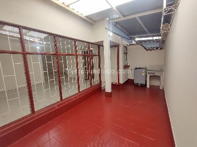 Casa de 5 alcobas en venta en Normandia Occidental, Bogotá, 260 m² · foto 6 de 20