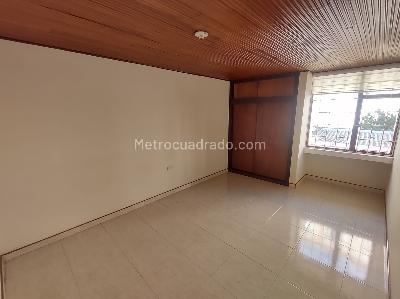 Casa de 5 alcobas en venta en Normandia Occidental, Bogotá, 260 m² · foto 11 de 20