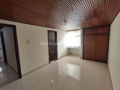 Casa de 5 alcobas en venta en Normandia Occidental, Bogotá, 260 m² · foto 12 de 20