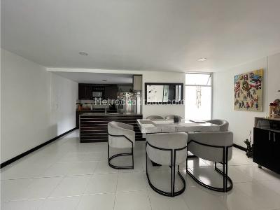 Apartamento en venta en Loma Del Indio, Medellín · foto 4 de 17