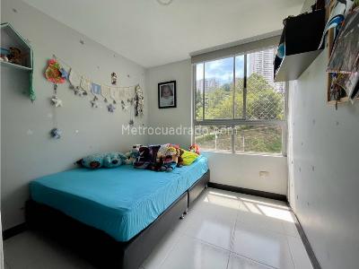 Apartamento en venta en Loma Del Indio, Medellín · foto 14 de 17