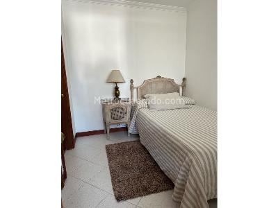 Apartamento de 2 alcobas en venta en El Poblado, Medellín, 212 m² · foto 17 de 20