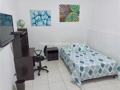 Casa de 5 alcobas en venta en Belen Los Alpes, Medellín, 250 m² · foto 15 de 20