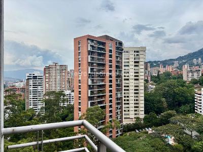 Apartamento de 4 alcobas en venta en El Poblado, Medellín, 123 m² · foto 7 de 20