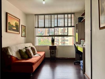 Apartamento de 4 alcobas en venta en El Poblado, Medellín, 123 m² · foto 9 de 20