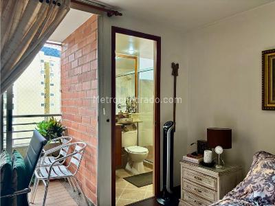 Apartamento de 4 alcobas en venta en El Poblado, Medellín, 123 m² · foto 10 de 20