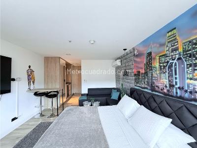 Apartaestudio en venta en El Poblado, Medellín, 28 m² · foto 2 de 20