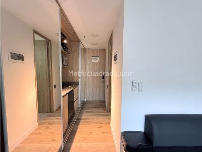Apartaestudio en venta en El Poblado, Medellín, 28 m² · foto 7 de 20