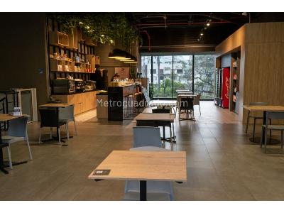 Apartaestudio en venta en El Poblado, Medellín, 28 m² · foto 14 de 20