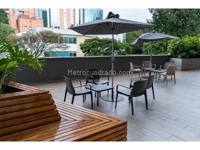 Apartaestudio en venta en El Poblado, Medellín, 28 m² · foto 17 de 20