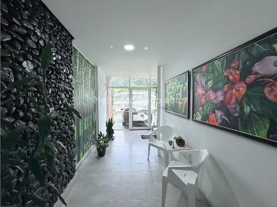 Casa de 4 alcobas en venta en Belen Los Alpes, Medellín, 416 m² · foto 5 de 17