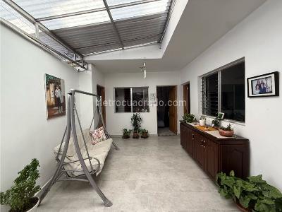 Casa de 4 alcobas en venta en Belen Los Alpes, Medellín, 416 m² · foto 10 de 17