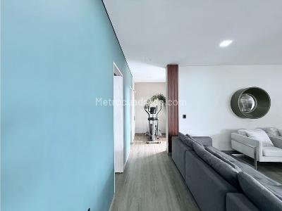 Casa de 5 alcobas en venta en Alto De Las Palmas, Envigado, 358 m² · foto 12 de 20