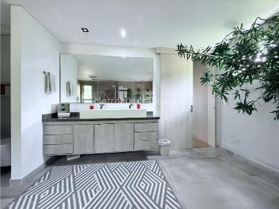 Casa de 5 alcobas en venta en Alto De Las Palmas, Envigado, 358 m² · foto 19 de 20