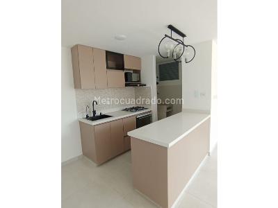 Apartamento en venta en Itagui, Itagüí · foto 3 de 20