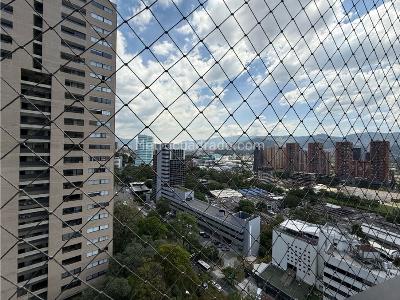 Apartamento en venta en El Poblado Castropol, Medellín · foto 17 de 20