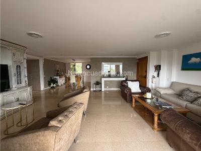 Apartamento de 3 alcobas en venta en El Poblado Castropol, Medellín, 196 m² · foto 3 de 20