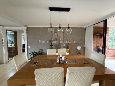 Apartamento de 3 alcobas en venta en El Poblado Castropol, Medellín, 196 m² · foto 9 de 20